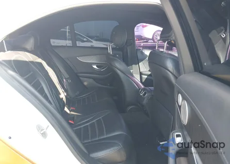 2016 Mercedes-Benz C 450 Amg 4Matic z USA, uszkodzony, nr VIN 55SWF6EB1GU115447